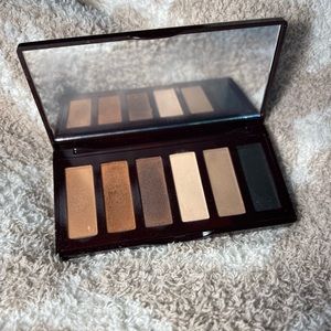 CHARLOTTE TILBURY EYESHADOW
